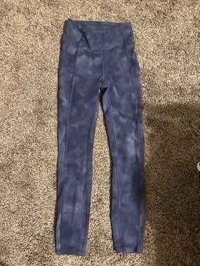 Lululemon diamond dye leggings size 2!